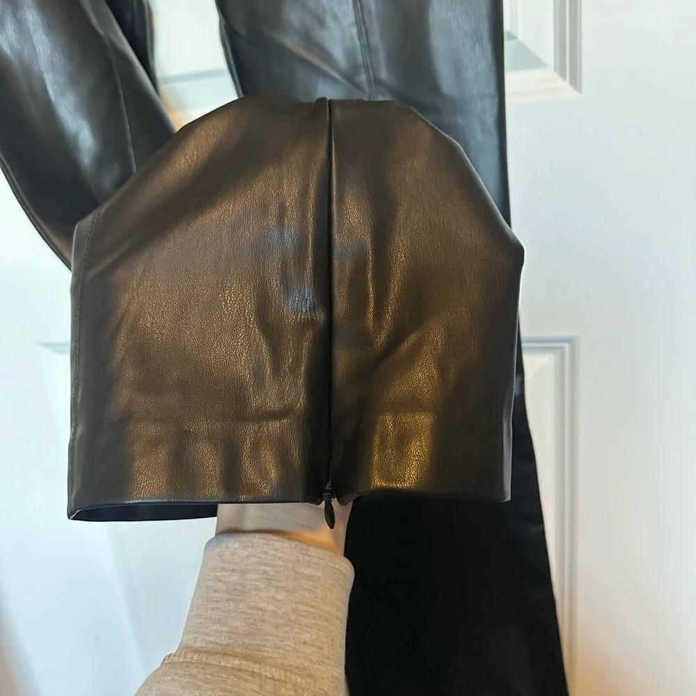 Zara Black Faux Leather Flared Pants - Picture 6 of 8